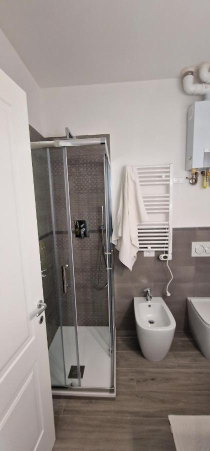 Orchidea Bed & Breakfast Bologna Bagian luar foto